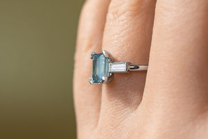 Vivid Teal Montana Untreated Sapphire Three Stone Ring - S. Kind & Co