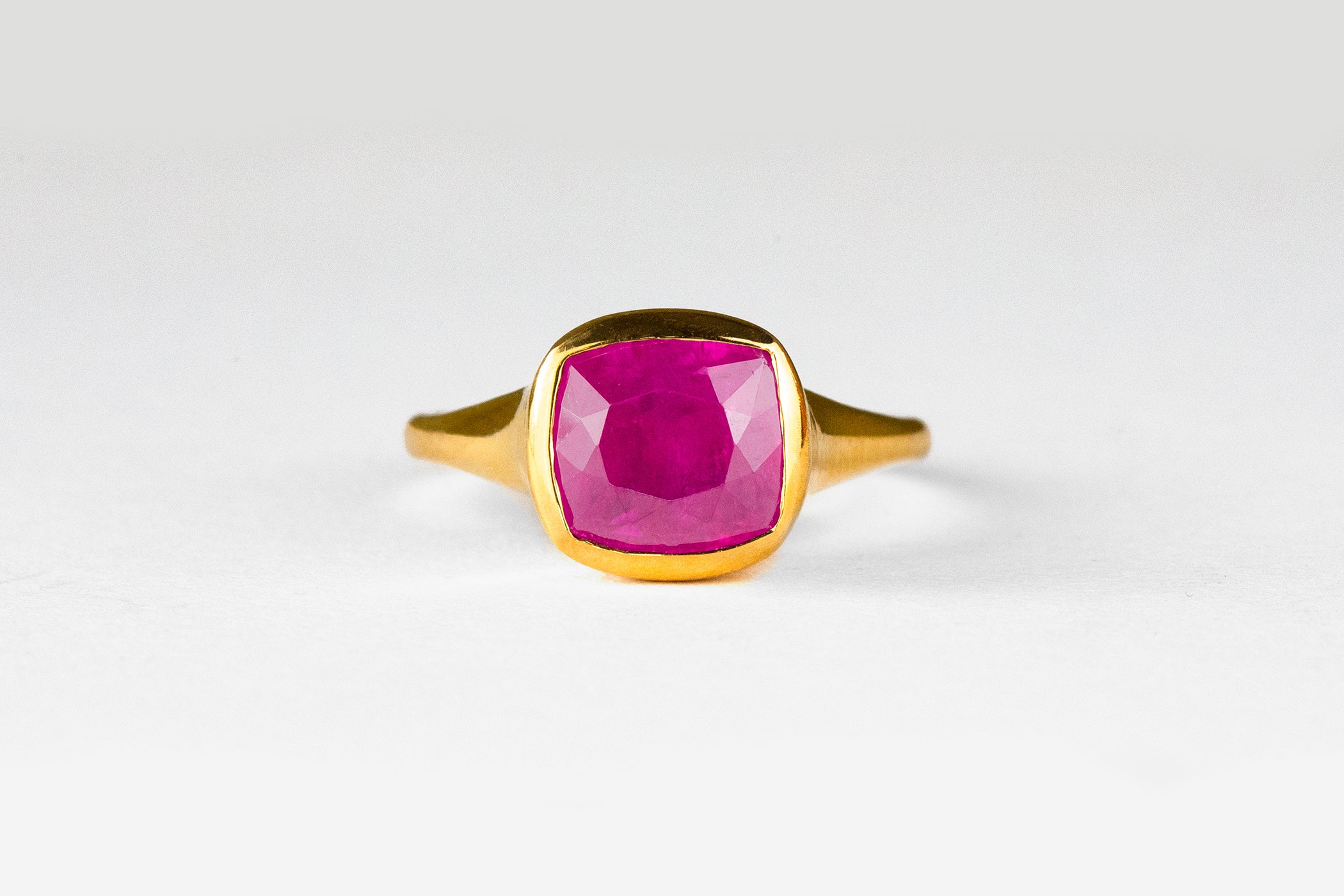 22k Gold Ruby Signet Ring – S. Kind & Co