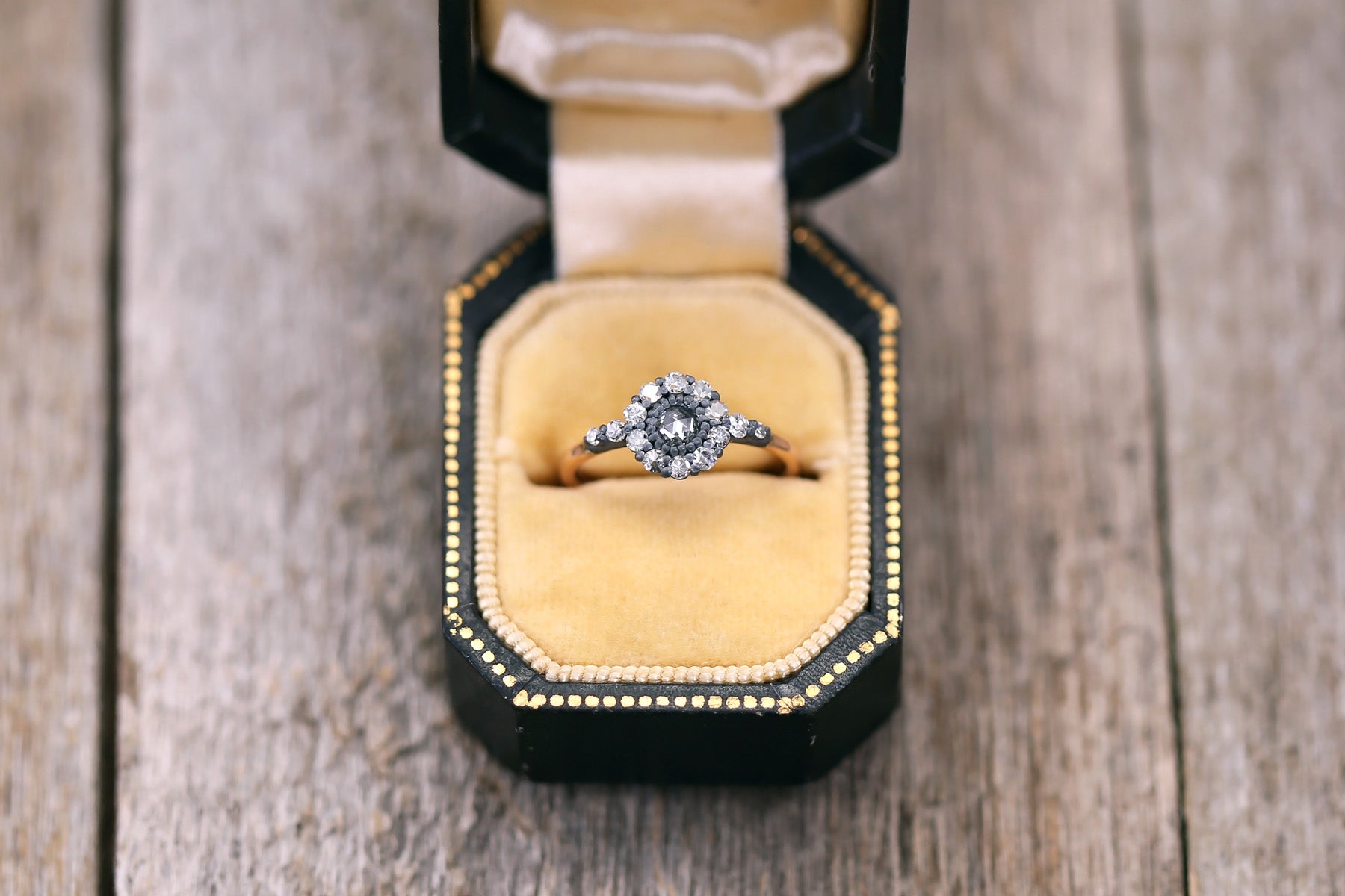 Minimal Floral Diamond Frame Ring – S. Kind & Co