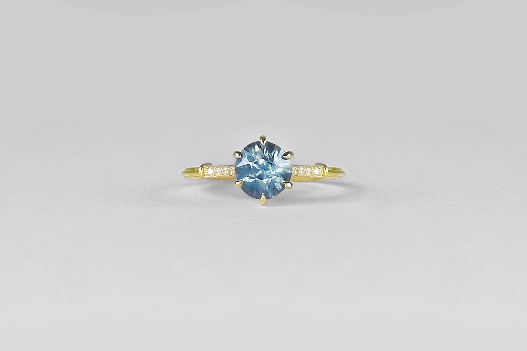 Glowing Untreated Montana Sapphire RIng - S. Kind & Co