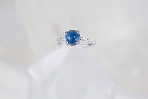 Natural Vintage Blue Sapphire Cabochon Dunne Ring - S. Kind & Co